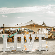 dépliant et plan Wild in Love festival Alchimie de Marque Personnelle par Caroline Beck Mentore Business