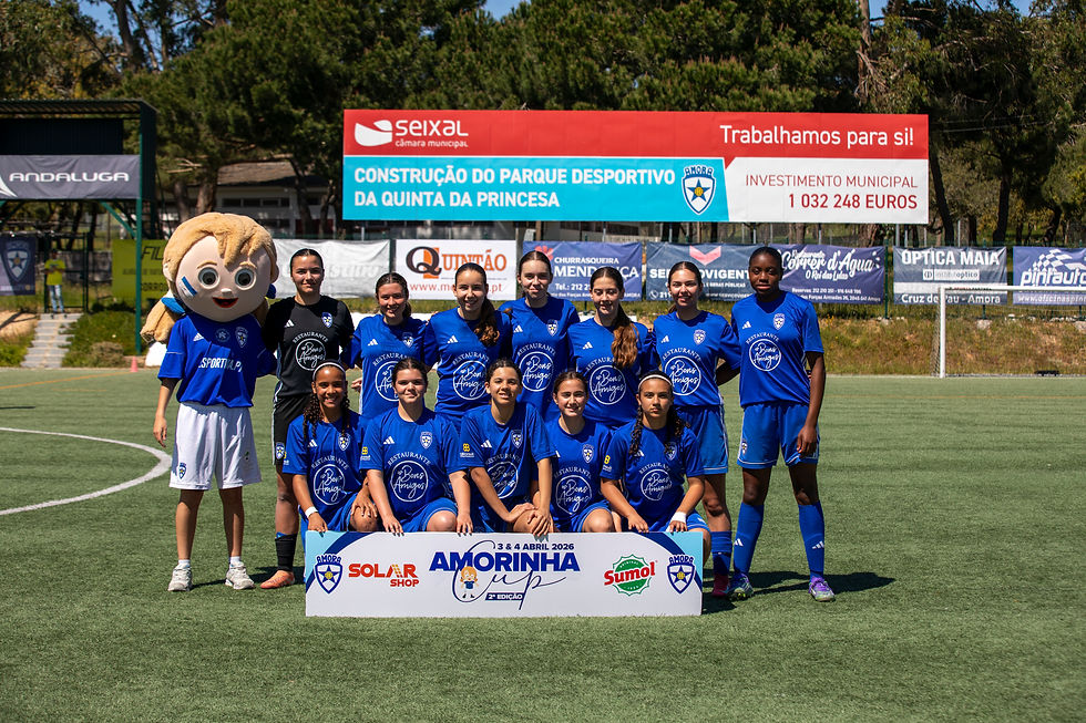 Equipa Sub-17 no Amorinha Cup