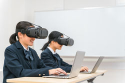 VRを用いたプログラミング授業