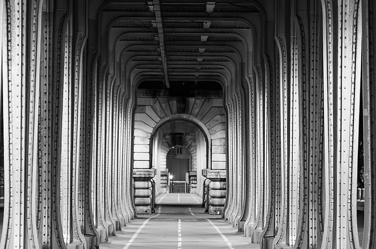 Paris_25_Endless PathB&W (B).jpg