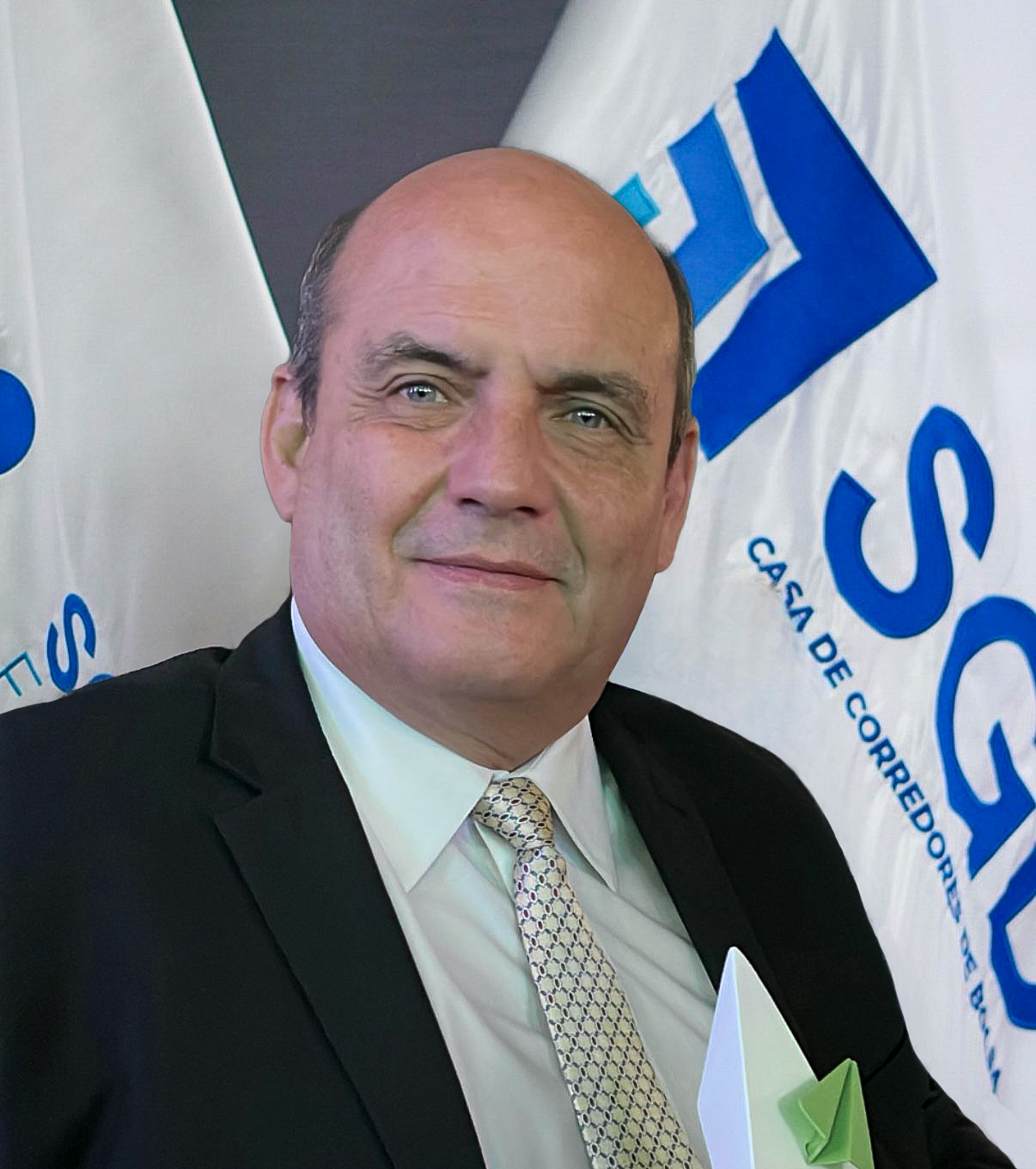 Lic. Javier.jpg