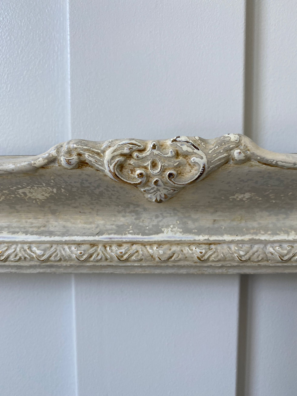 Thumbnail: Refurbished Hand Painted Pre Loved Frame