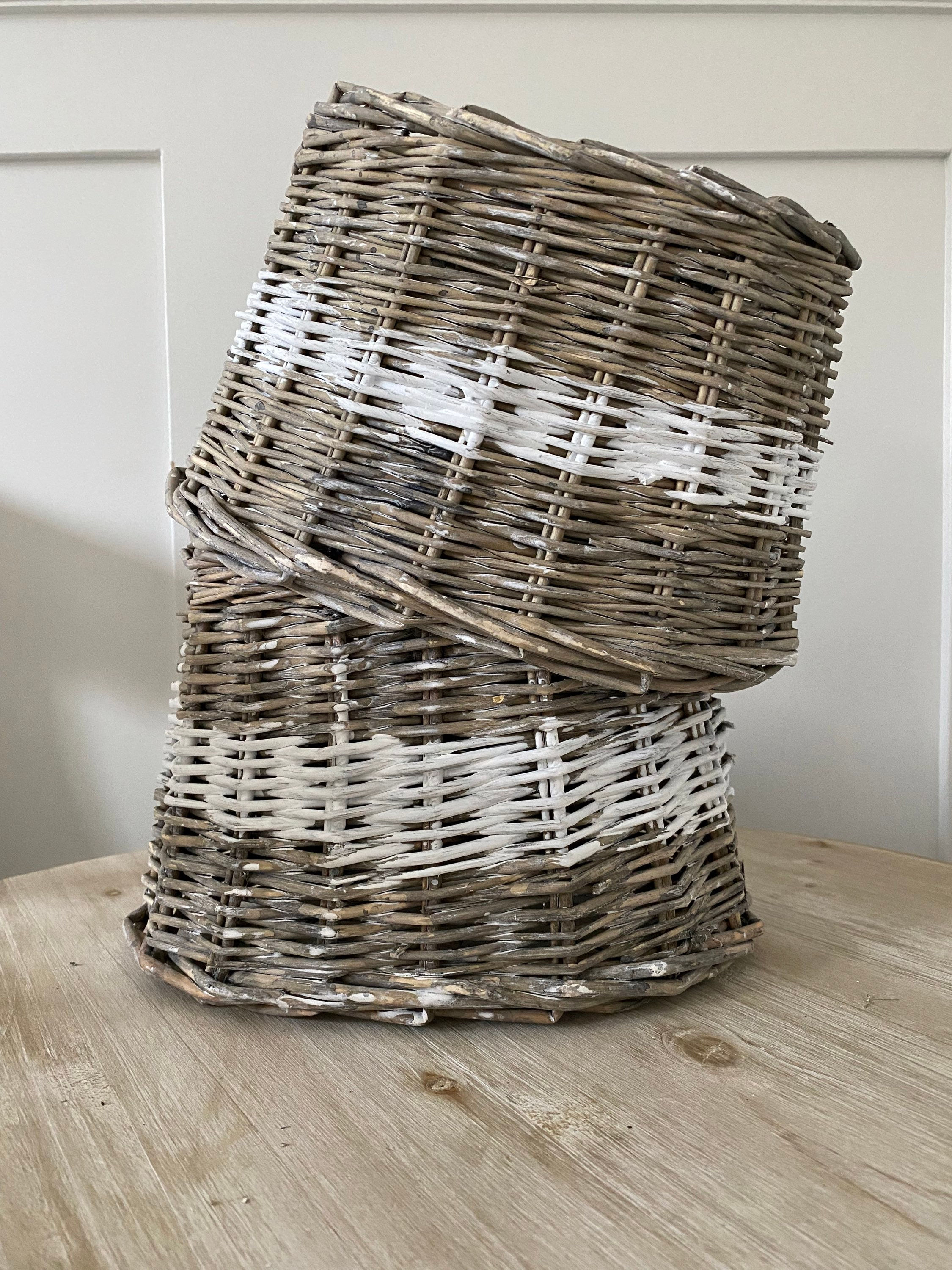 Wicker Rattan White Wash Stripe Oval Lampshade