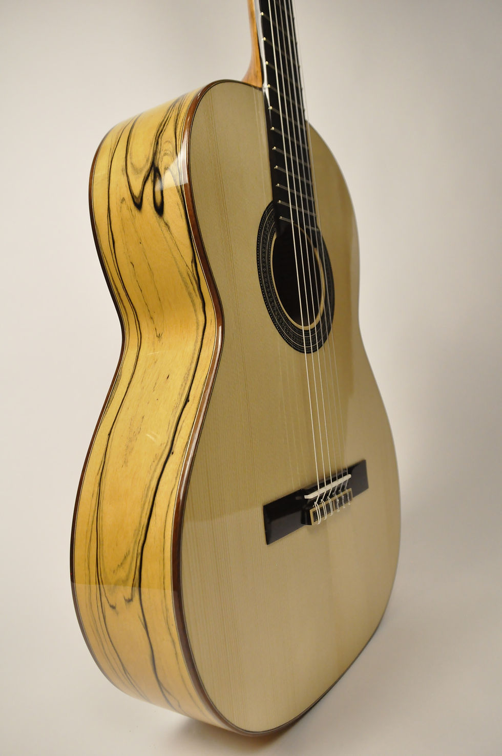 Thumbnail: Prudencio Saez White Ebony 4/4