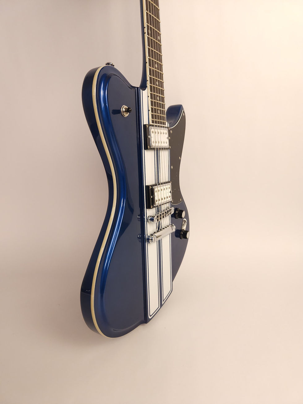 Schecter Ultra GT Metallic Blue | Valroy Music House