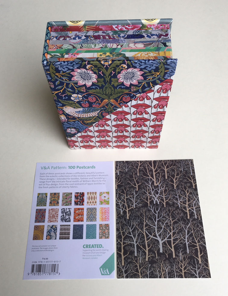 V&A Pattern: 100 Postcards box