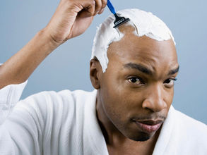 WHY MEN SCALP BREAKS OUT AFTER USING A FOIL SHAVER