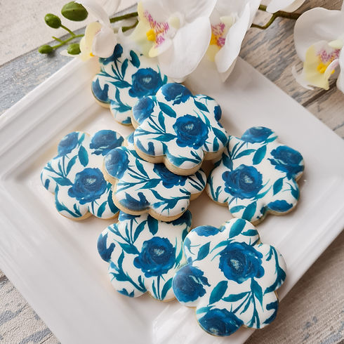 Blue Floral Biscuits Gift 2.jpg
