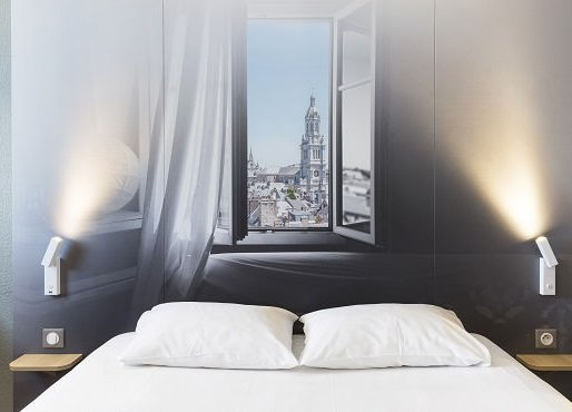 B&B HOTELS                       Marne-la-vallée Bussy