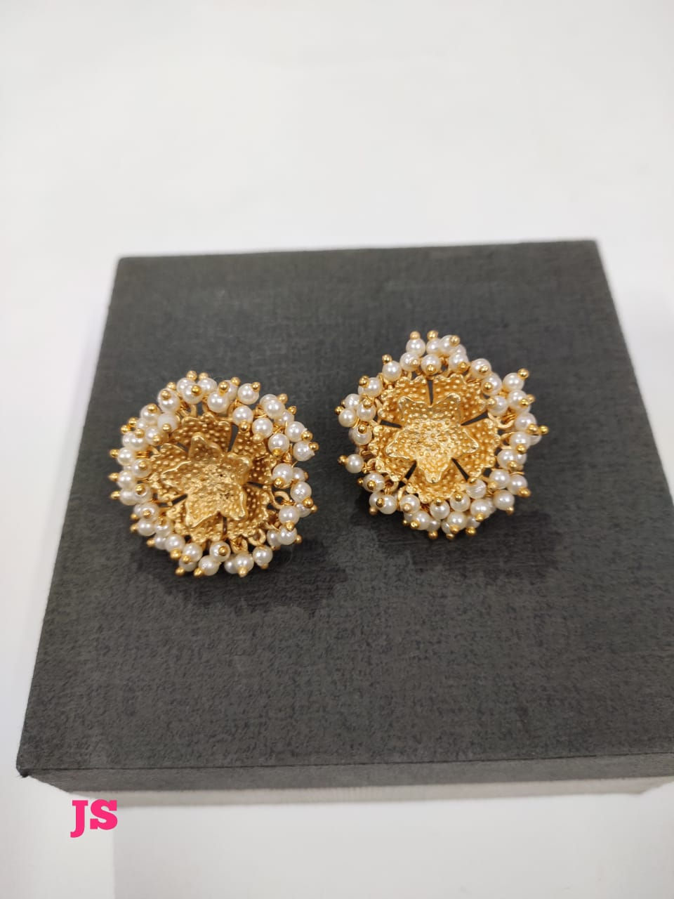 Thumbnail: Earrings (BH35F) 