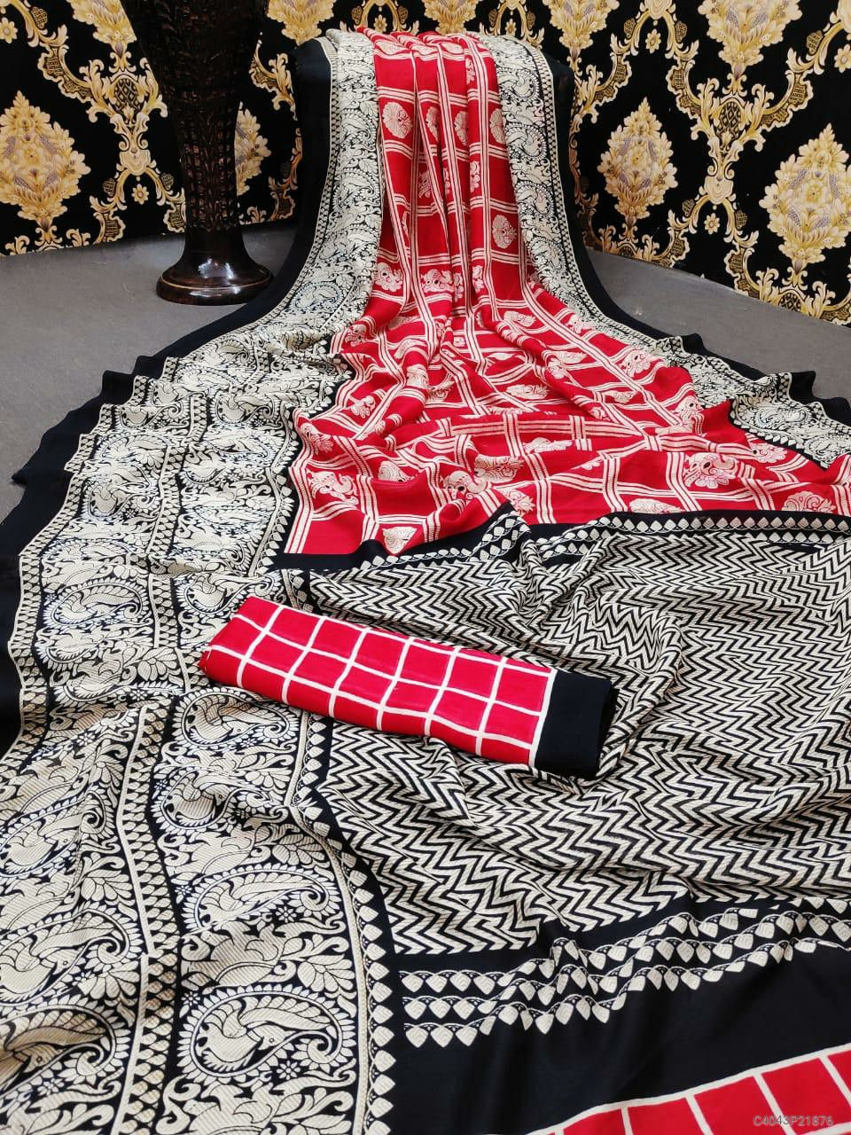 Thumbnail: Vichitra Silk Saree (PR87F) 