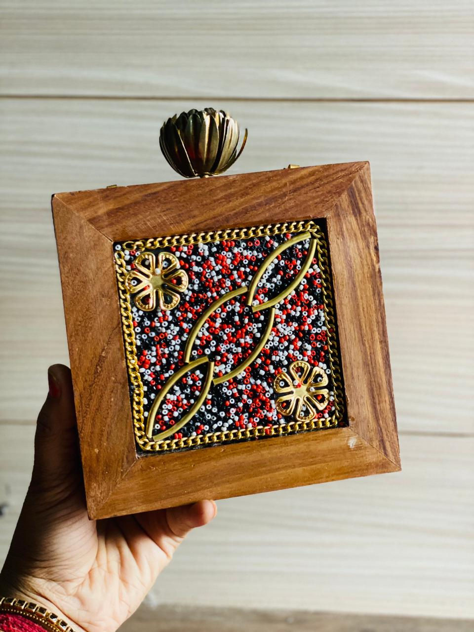 Thumbnail: Wooden Clutch (SA72ID) 