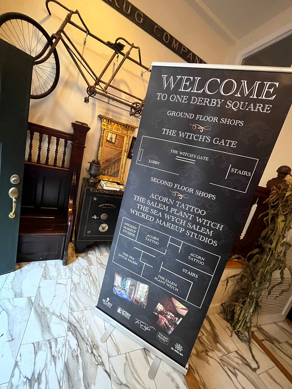 Salem 1 Derby Square Retractable Banner