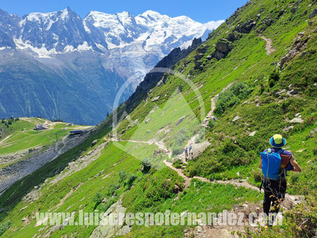 via de escalada Hôtel California en Chamoniz