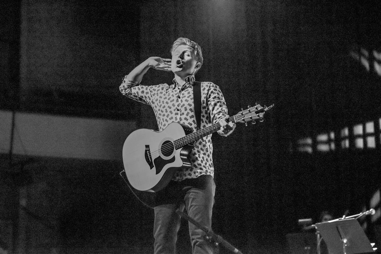 Pretty Bird House Concerts presents Martin Kerr