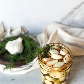 Pickled Garlic 