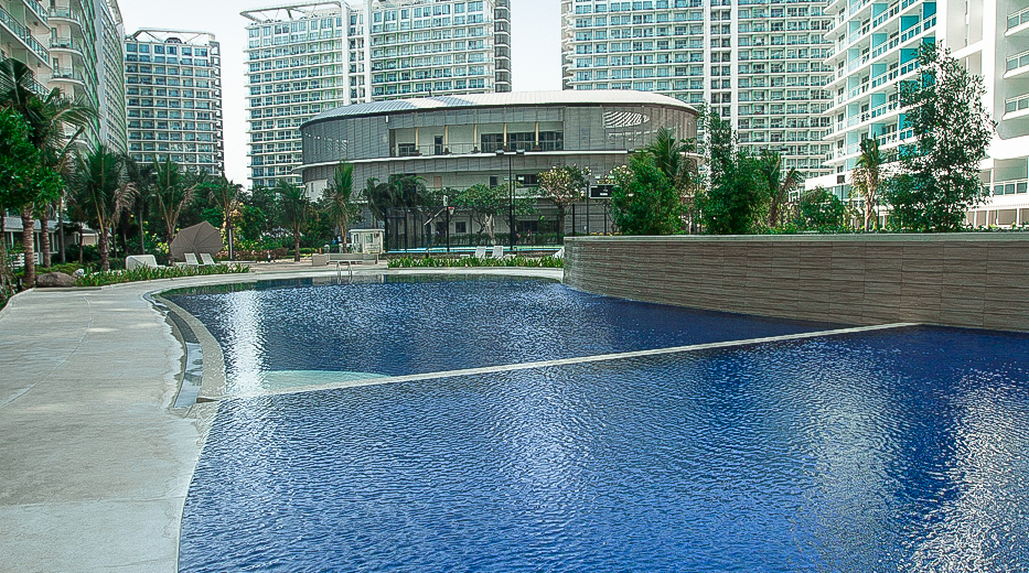 Lagoon pool