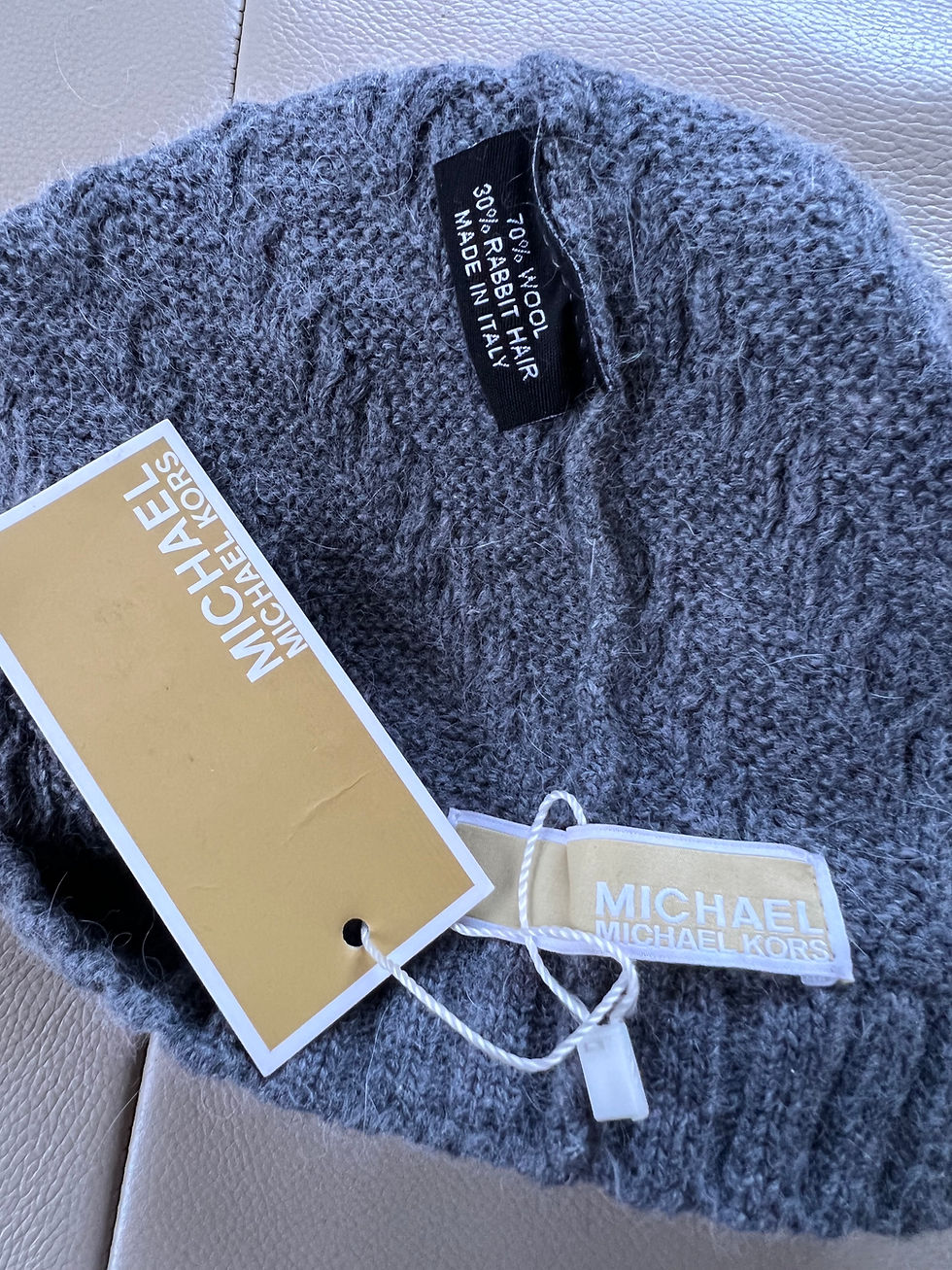 Miniaturbild: Michael Kors grey knitted hat