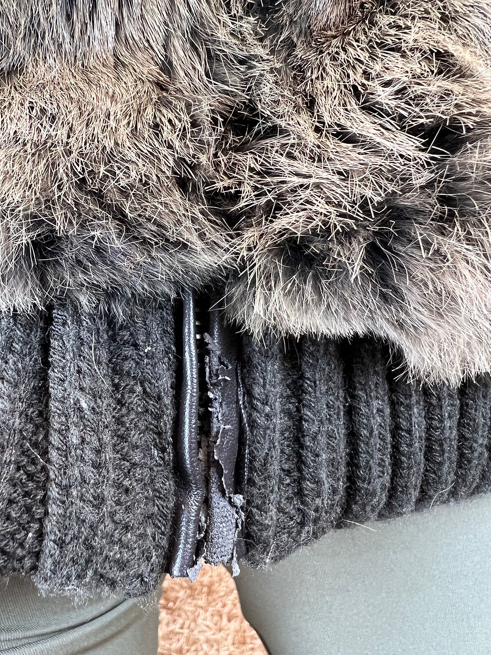 Miniaturbild: Oakwood knitted fur vest