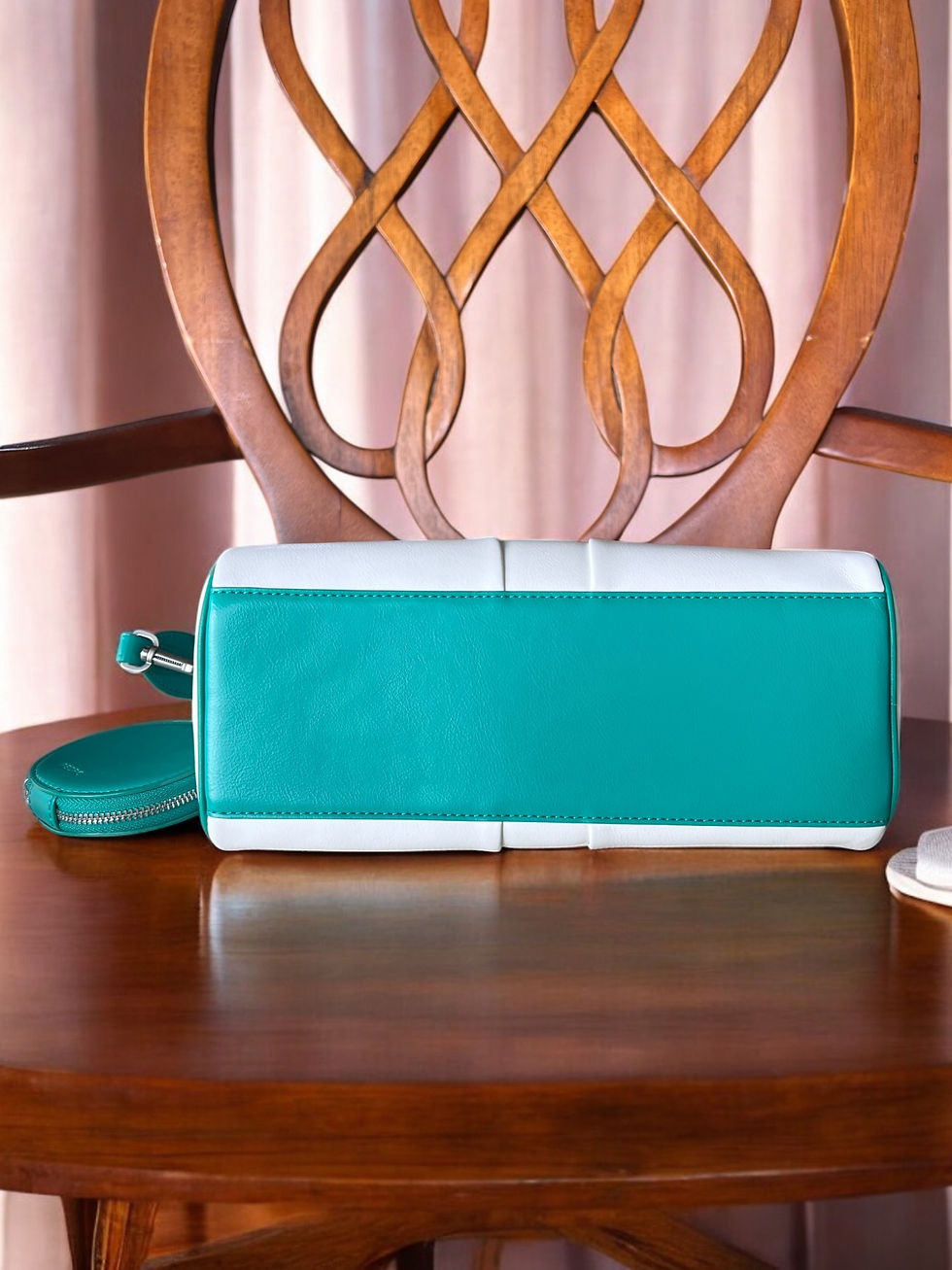 Miniaturbild: Pedro White Aryna Bowling Bag