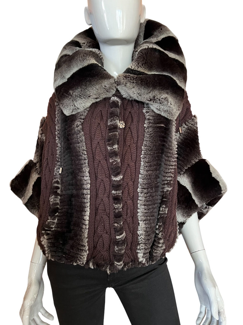 Gilberti Knitted jacket-coat, with real Chinchilla fur,