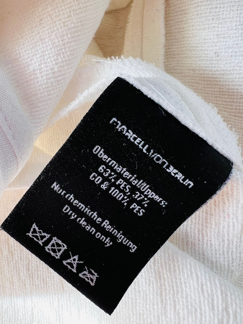 Thumbnail: Marcell Won Berlin white  jumpsuit with cape