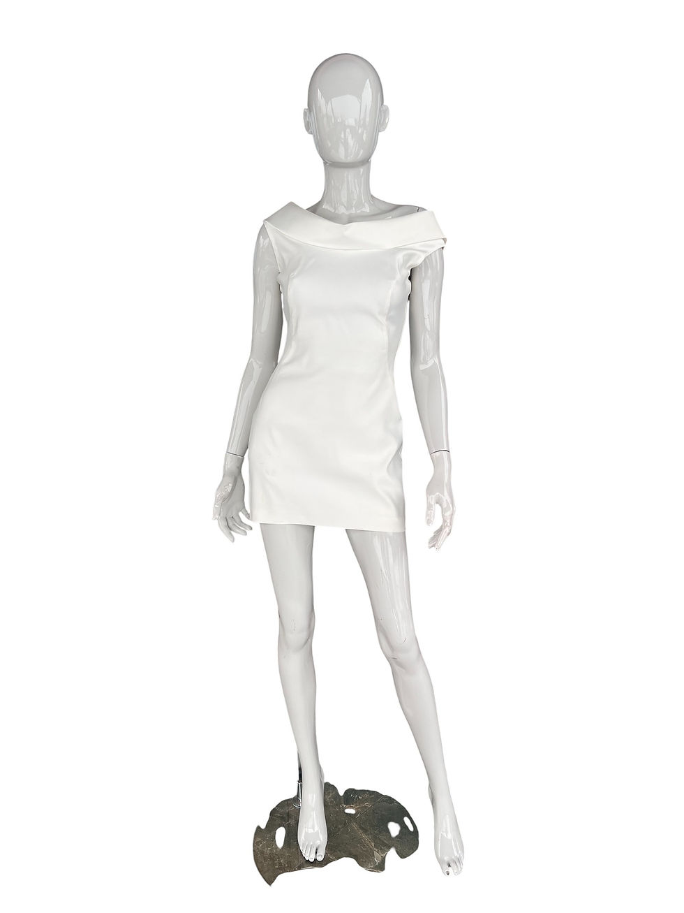 Miniaturbild: Designer Wedding dress "Madam Will Come Later"