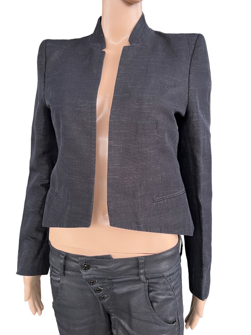 Massimo Dutti kurzer schwarzer Blazer