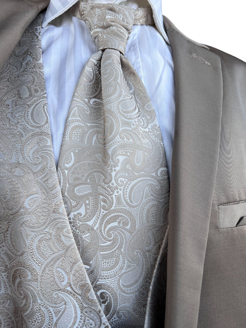 Thumbnail: Tziacco 4 piece Wedding Suit