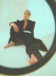 ARNT
Photography:Summa Cilem
Hair & Make-Up: Nina Gesell
Design & Styling: Dominique Watral Anna Schuster & Laurent Hermann Progin
