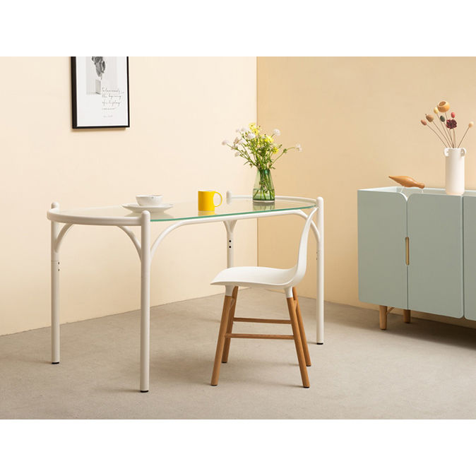 Thumbnail: Impression - Long Table