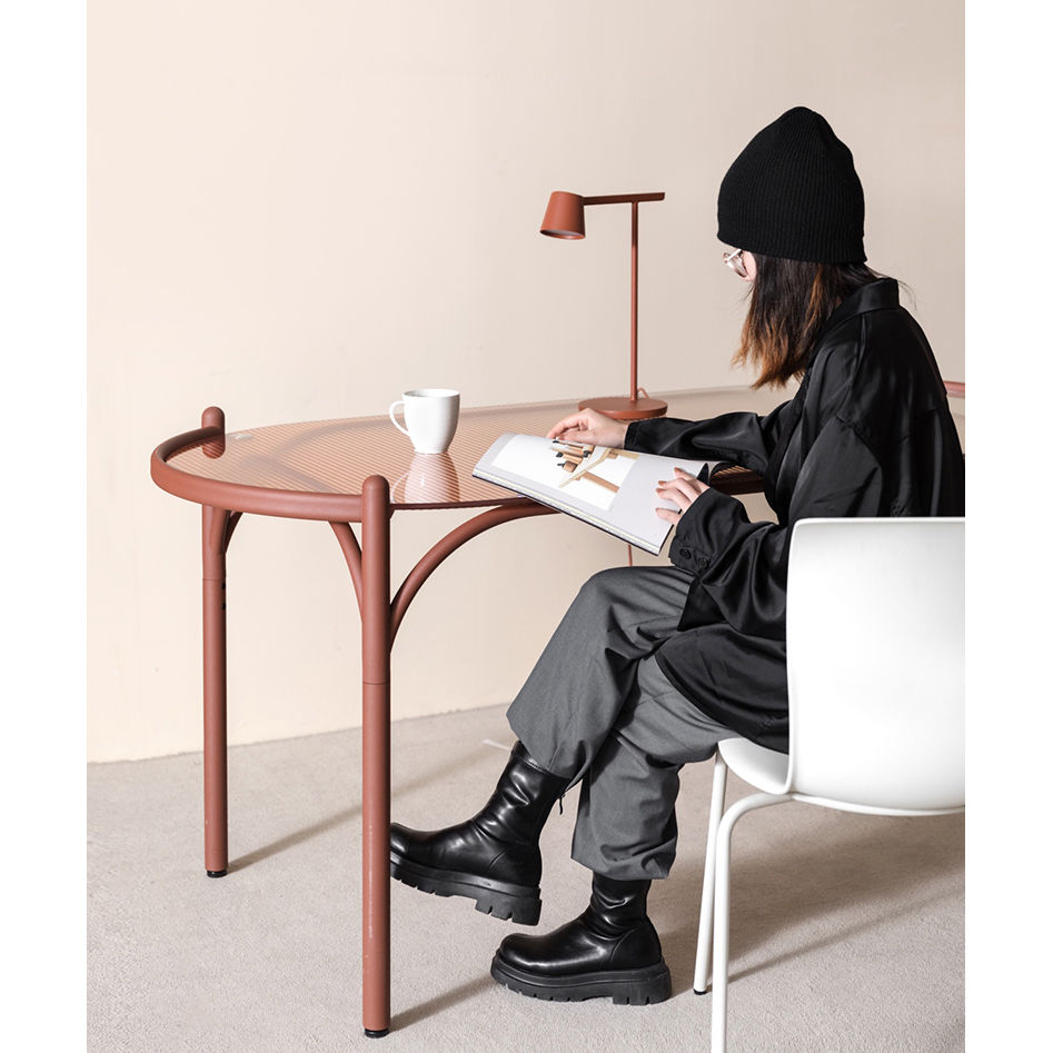 Thumbnail: Impression - Long Table