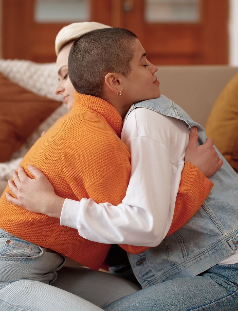 Zachte queer connectie – liefdevolle en veilige ontmoetingen tussen lesbisch personen in België.
