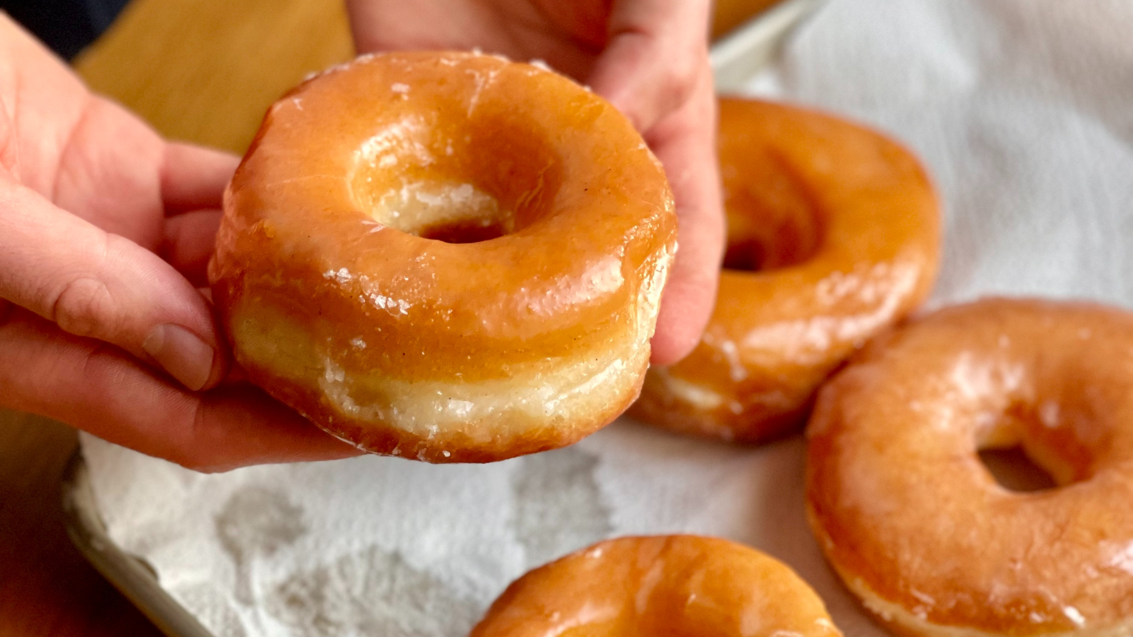 La Recette des Donuts Krispy Kreme | Donuts Maison Ultra Moelleux et