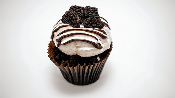 COOKIES AND CREAM