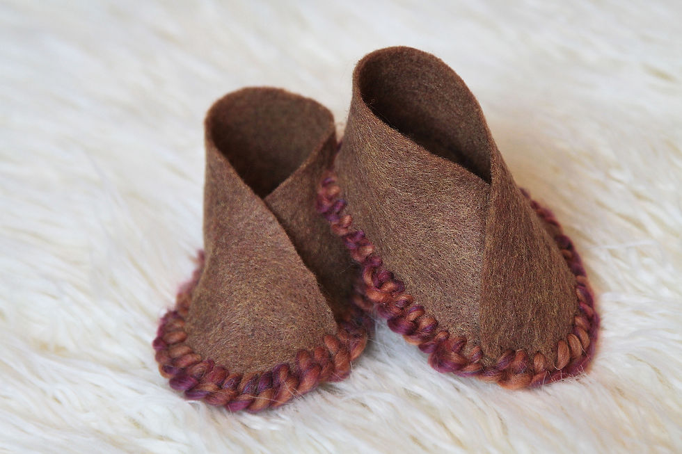 Caramel Munchkin Crib Slippers