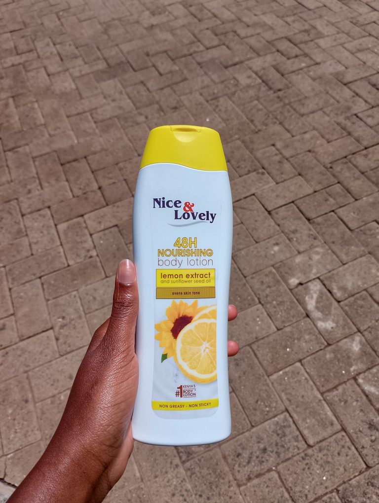 Nice & Lovely Sunflower Seed Oil & Lemon Extract Lotion