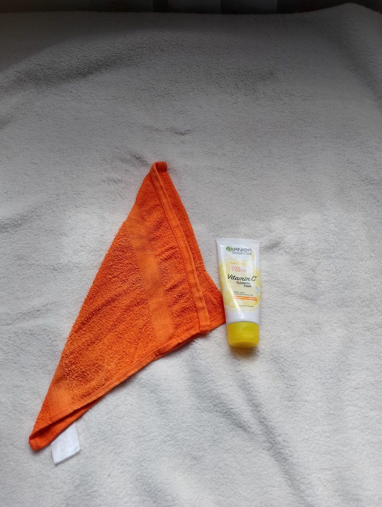 Feminine Wash & Wash Cloth