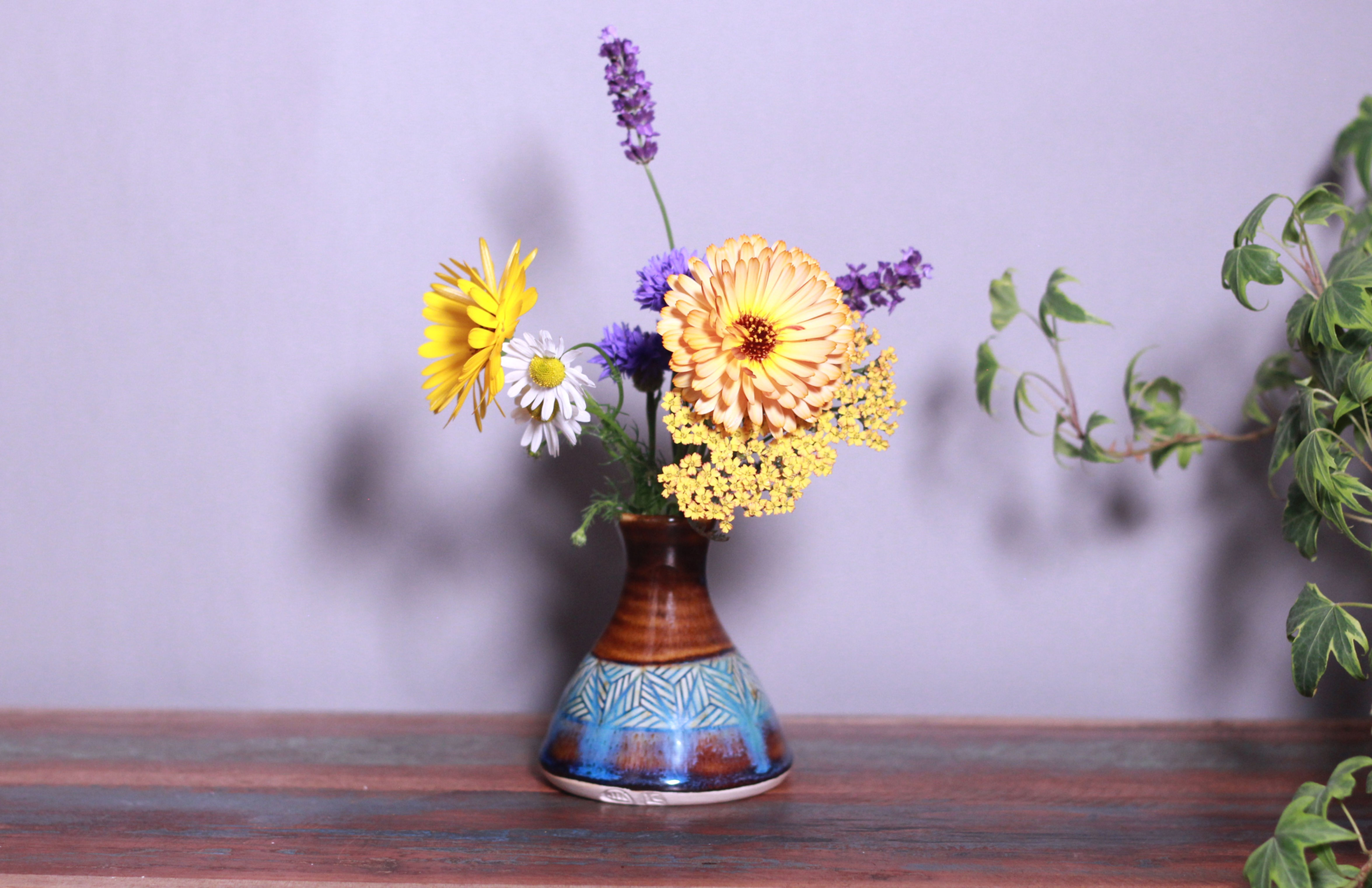Bud vase