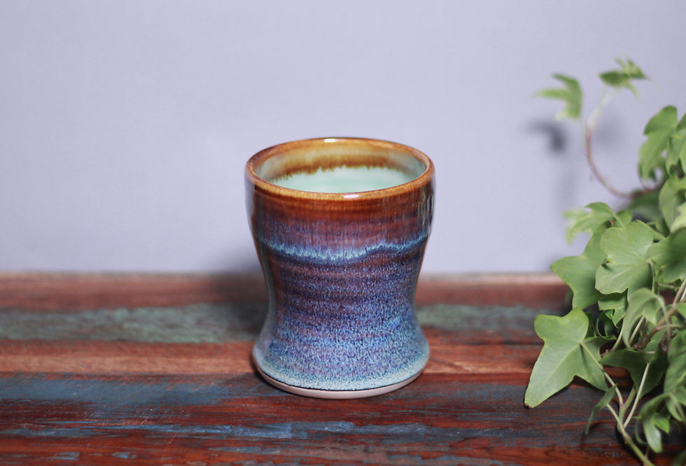 Thumbnail: Rutile blue cup 1