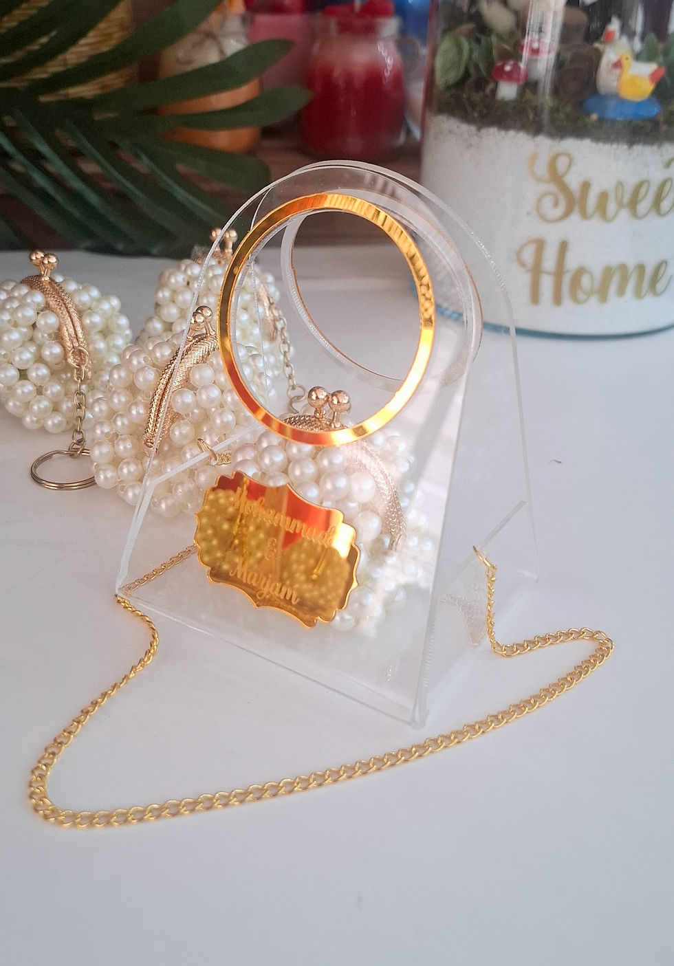 Thumbnail: Pleksi Çanta İçinde Badem Şekerli İnci Cüzdan. Söz, Nişan, Nikah Hediyeliği K