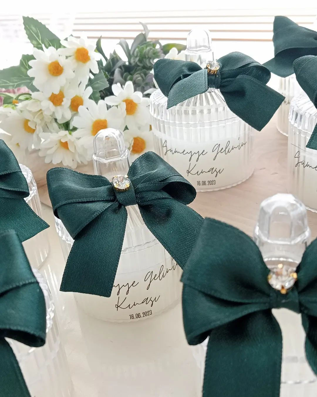 Mika Şekerlik Mum Söz Nişan Kına Bebek Hediyelik