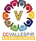 LOGO SARDANE CCV ENFANCE CARRE JAUNE.png
