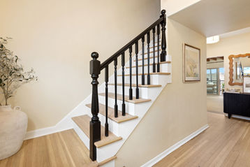 Staged entry way
