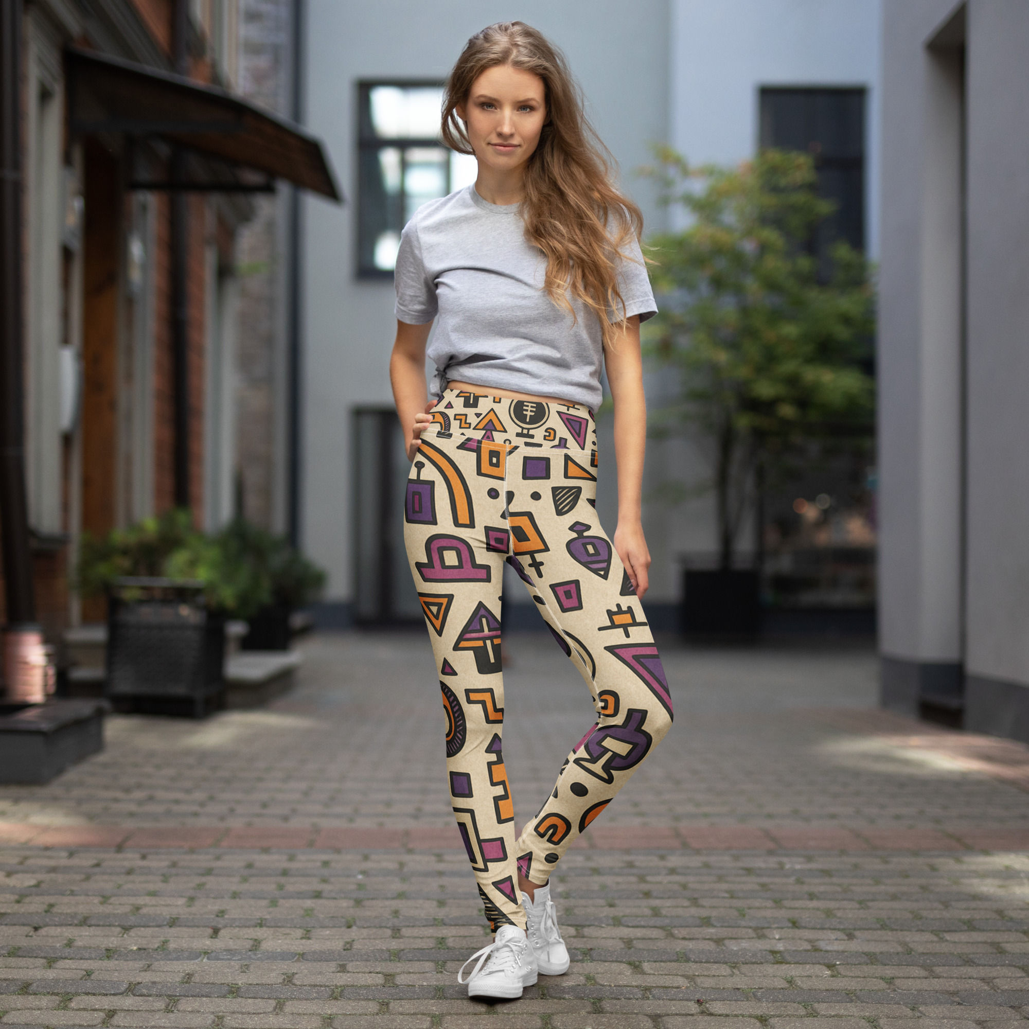 Rachvid Wears Yoga Leggings