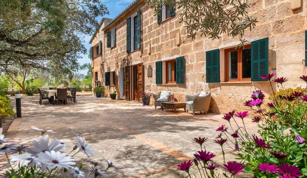 Die Vorderseite der wunderschönen Finca