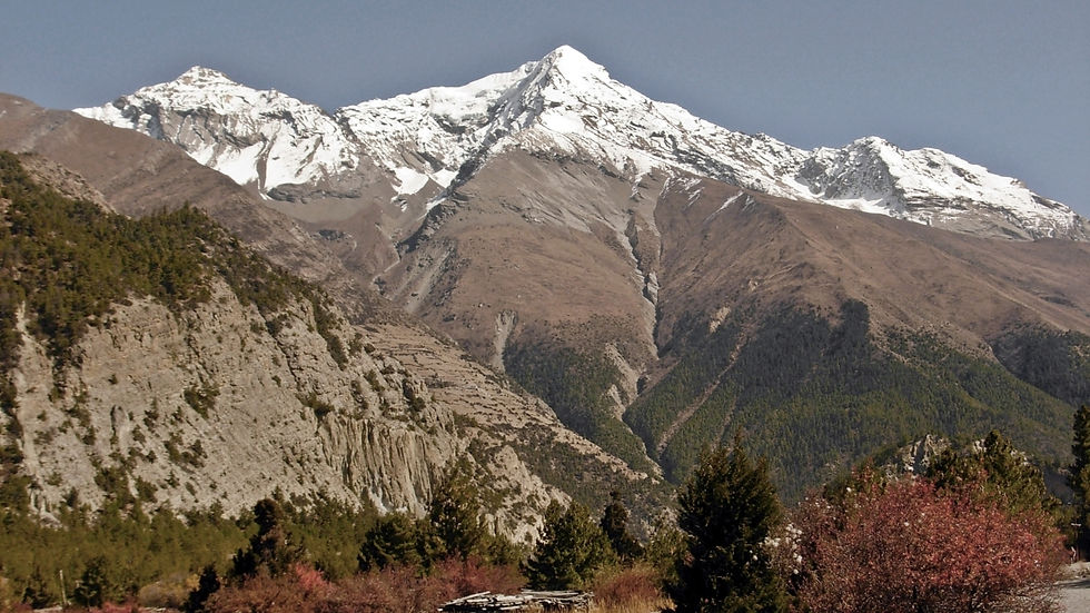 Pisang Peak (6197m)