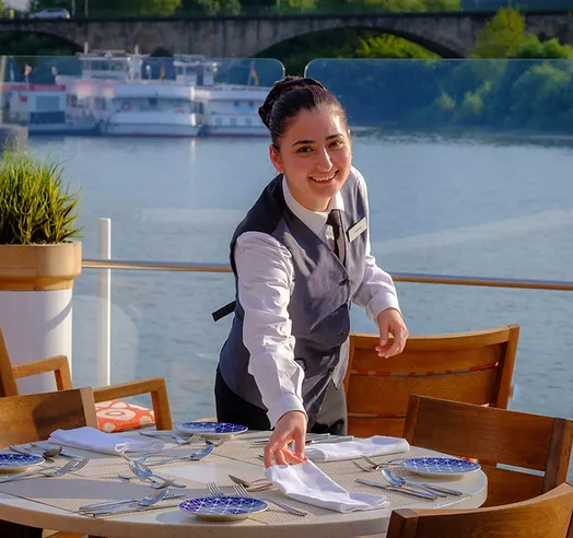 Longship_Hild_Aquavit_Terrace_Table_Sett.webp
