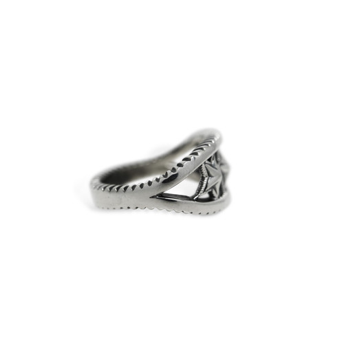 3 Star Cut Out Ring | CODY SANDERSON STORE