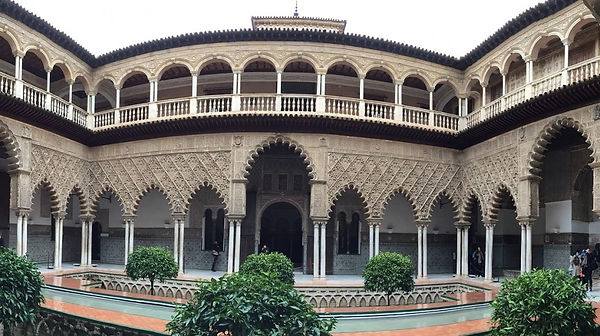 alcazar-seville-1531888615-1000X561.jpg